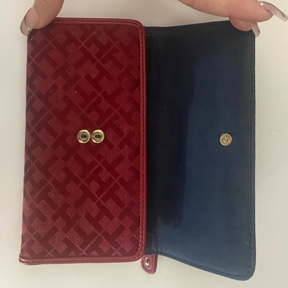 Halston and Tommy Hilfiger wallet - Picture 7 of 7